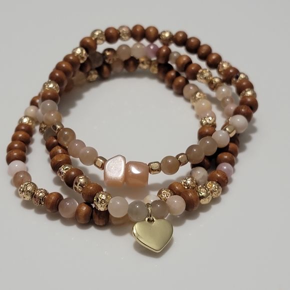 Set of 3 Semiprecious Sunstone & Hematite Bead Bracelets w/ 14k Gold Heart Charm - Picture 6 of 7